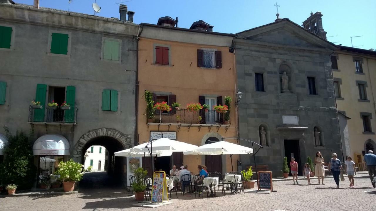 Piazza Fiumalbo Citta D'Arte Apartment Exterior foto